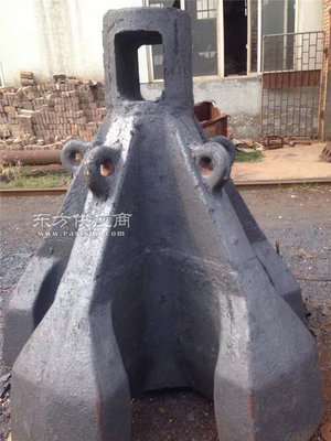 湖南生產(chǎn)各種破碎機(jī)錘頭,破碎機(jī)錘頭,【洛陽裕豐錘頭】圖片